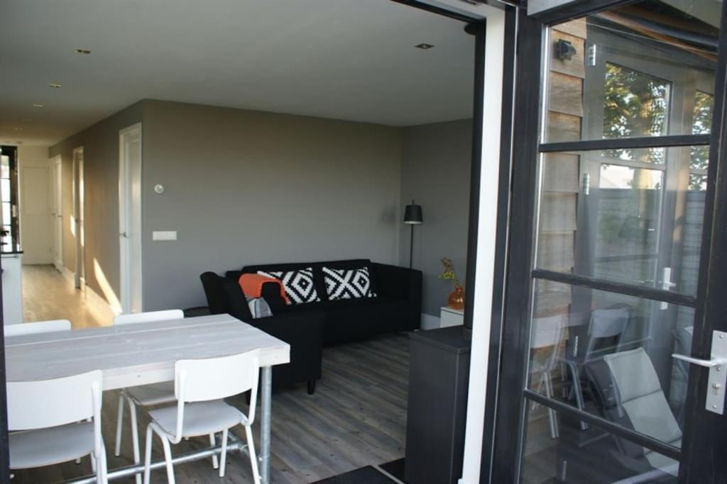Wellness Lodge Ruigenhoek 13A - Sauna, Jacuzzi ! De Zilk Bagian luar foto