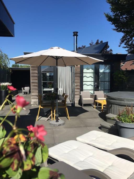 Wellness Lodge Ruigenhoek 13A - Sauna, Jacuzzi ! De Zilk Bagian luar foto